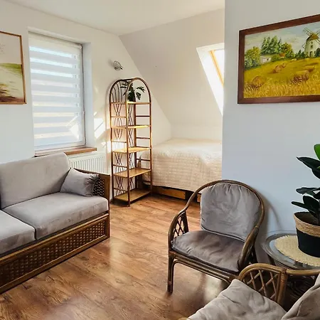 Dom Na Wzgorzu Z Widokiem Na Jezioro بيت ضيافة 3*