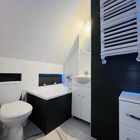 Gasthuis Dom Na Wzgorzu Z Widokiem Na Jezioro