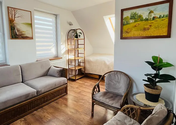 Dom Na Wzgorzu Z Widokiem Na Jezioro بيت ضيافة 3*