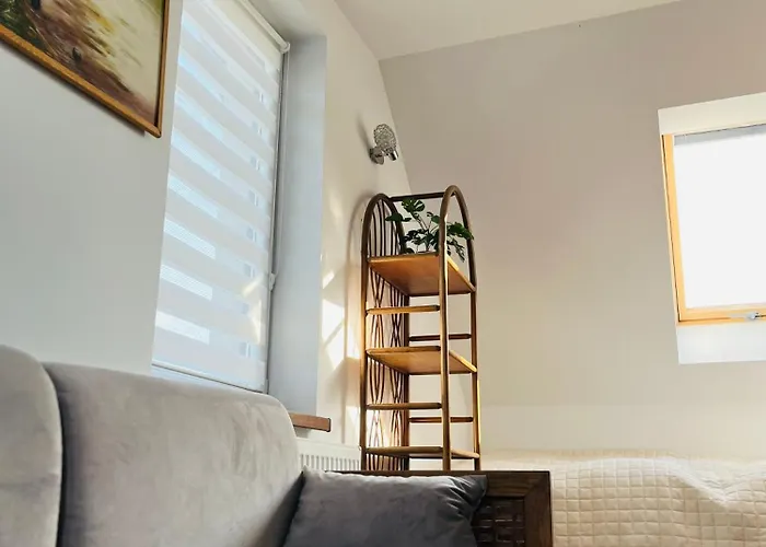 Dom Na Wzgorzu Z Widokiem Na Jezioro 3*