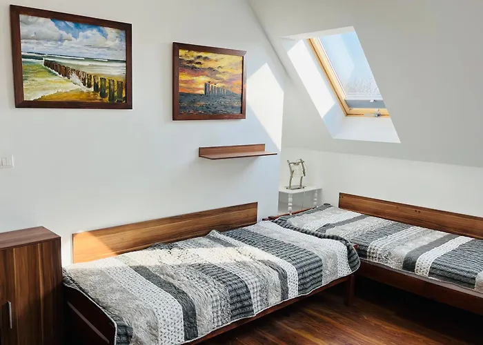 بيت ضيافة Dom Na Wzgorzu Z Widokiem Na Jezioro 3*